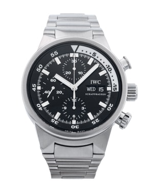 Browse our selection of automatic watches from prestigious brands such as Blancpain, Bell & Ross, Breitling and Rolex.